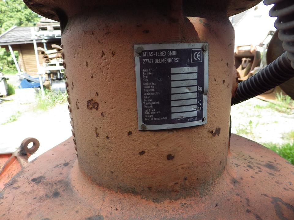 ATLAS GREIFER 600 mm + Schalensatz 800 mm mit MS10 - Haaramiskopp - Ehitusmasinad: pilt 3 ATLAS GREIFER 600 mm + Schalensatz 800 mm mit MS10 - Haaramiskopp - Ehitusmasinad: pilt 3