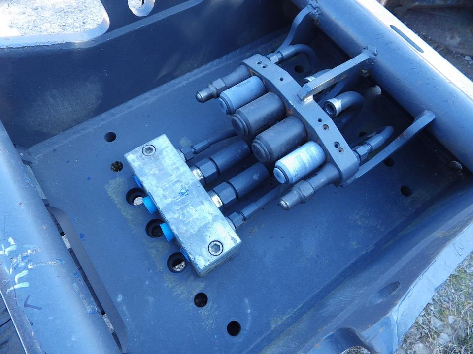 SchraubAdapterPlatte OQ80 OilQuick 80 ( MWST ausweisbar ) - Kiirühendus: pilt 3 SchraubAdapterPlatte OQ80 OilQuick 80 ( MWST ausweisbar ) - Kiirühendus: pilt 3