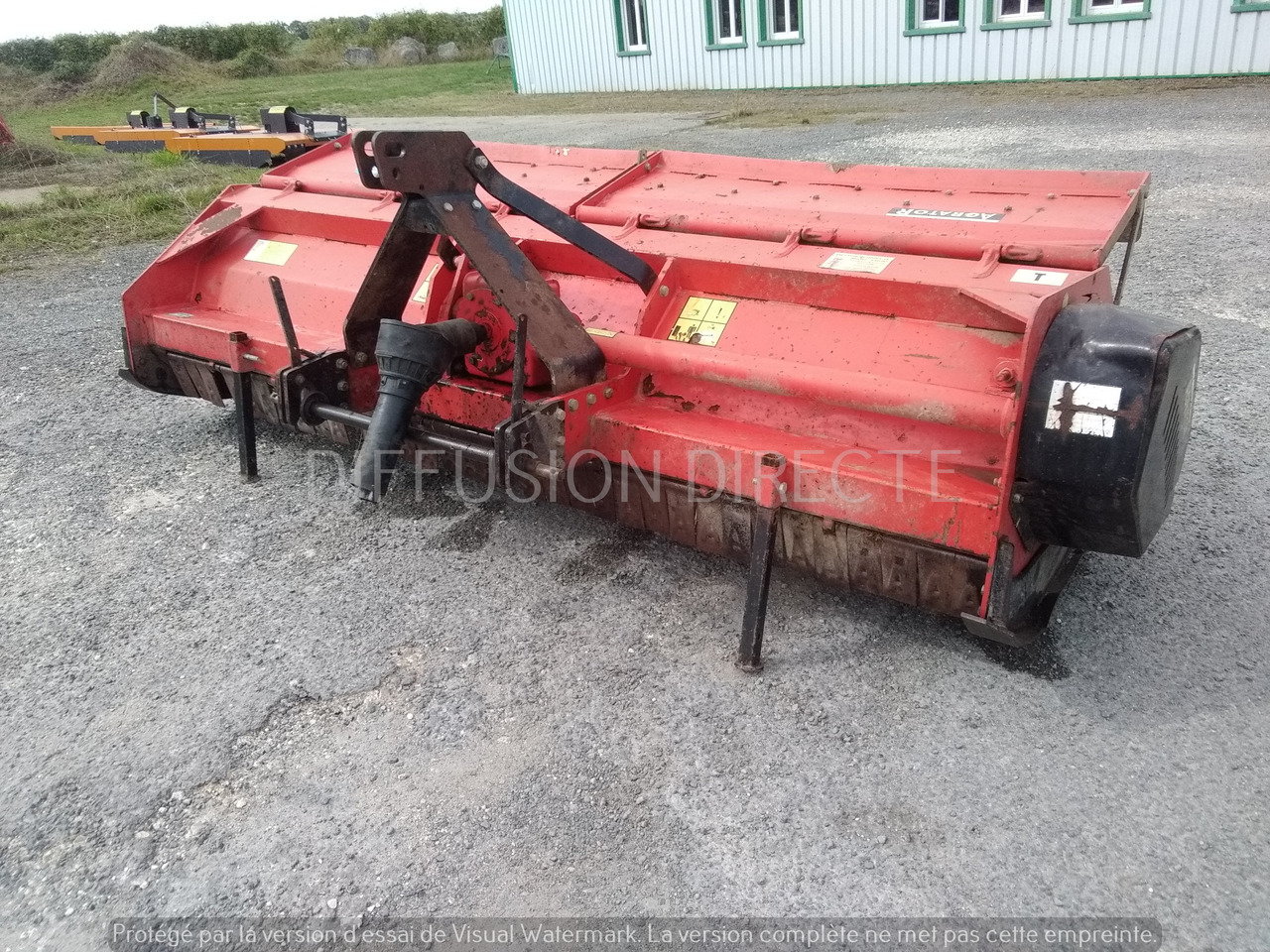 AGRATOR BROYEUR A AXE HORIZONTAL T 3100 - Võsafrees: pilt 4 AGRATOR BROYEUR A AXE HORIZONTAL T 3100 - Võsafrees: pilt 4