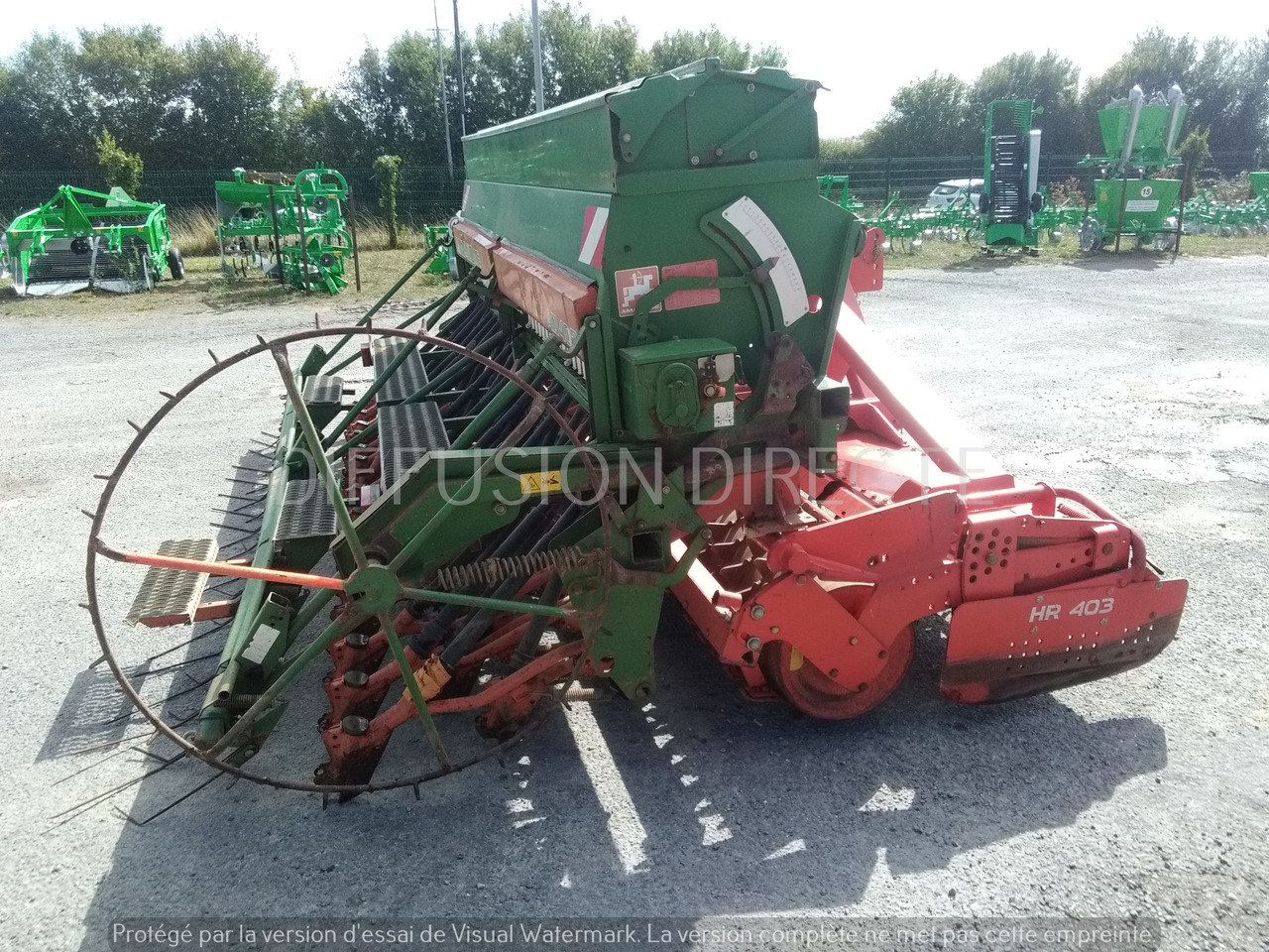 AMAZONE COMBINE DE SEMIS AD 402 - Kombain-külvimasin: pilt 4 AMAZONE COMBINE DE SEMIS AD 402 - Kombain-külvimasin: pilt 4