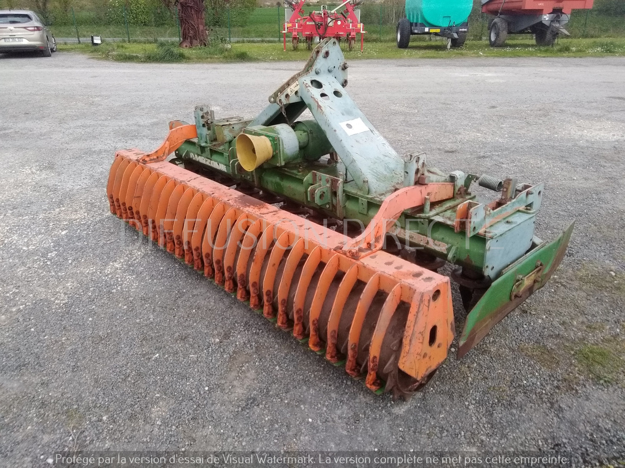 AMAZONE HERSE ROTATIVE KE 303 - Aktiiväke: pilt 2 AMAZONE HERSE ROTATIVE KE 303 - Aktiiväke: pilt 2