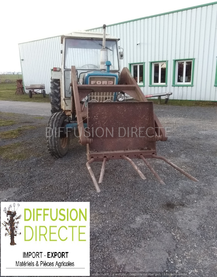 FORD TRACTEUR AGRICOLE 5000 SUPER MAJOR - Traktor: pilt 1 FORD TRACTEUR AGRICOLE 5000 SUPER MAJOR - Traktor: pilt 1