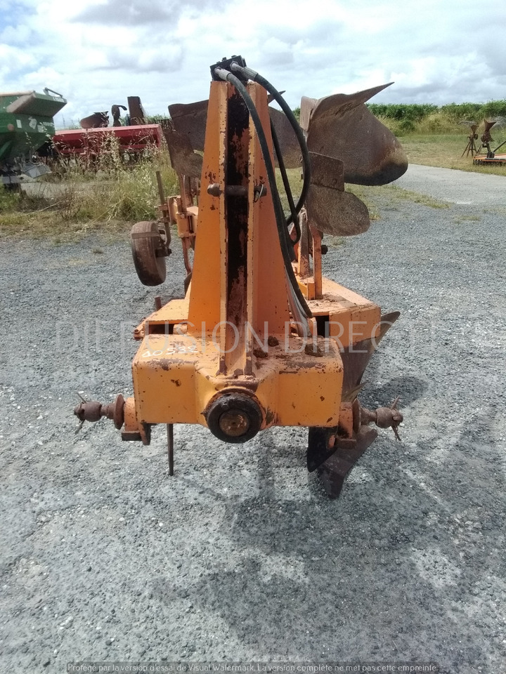 HUARD CHARRUE TRE 65 T - Ader: pilt 4 HUARD CHARRUE TRE 65 T - Ader: pilt 4
