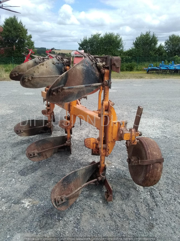 HUARD CHARRUE TRE 65 T - Ader: pilt 3 HUARD CHARRUE TRE 65 T - Ader: pilt 3