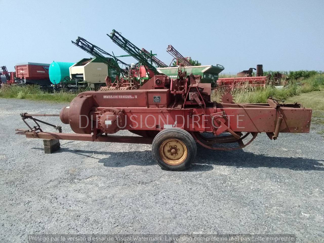 MASSEY FERGUSON PRESSE MOYENNE DENSITE 20-8 - Heinapress, ümmargune: pilt 2 MASSEY FERGUSON PRESSE MOYENNE DENSITE 20-8 - Heinapress, ümmargune: pilt 2