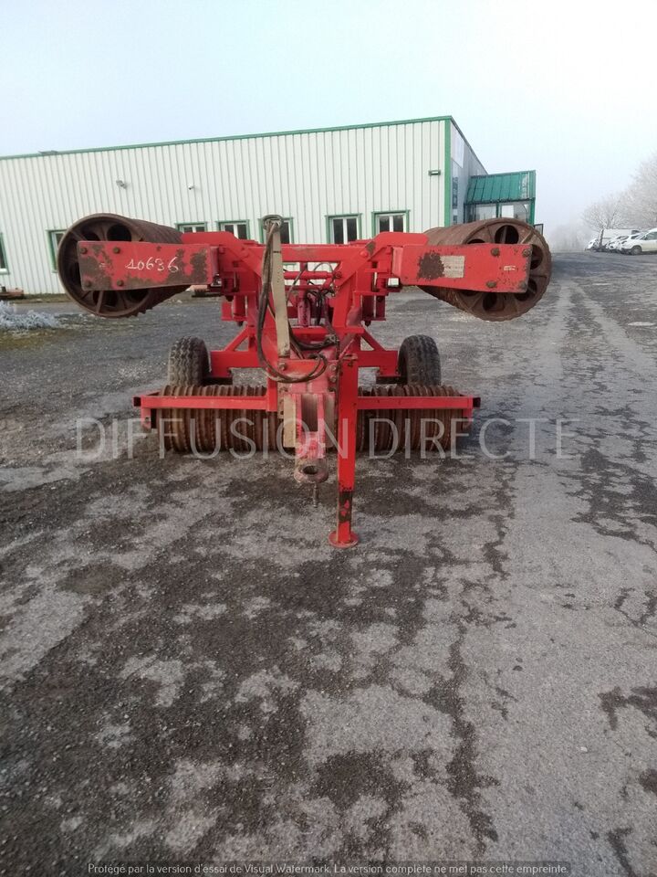 QUIVOGNE ROULEAU CAMBRIDGE R 630 - Põllurull: pilt 4 QUIVOGNE ROULEAU CAMBRIDGE R 630 - Põllurull: pilt 4