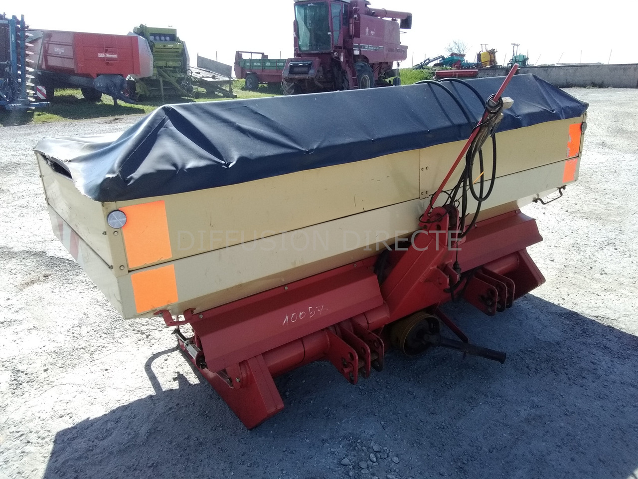 VICON DISTRIBUTEUR D'ENGRAIS GREENLAND - Väetiselaoturid: pilt 4 VICON DISTRIBUTEUR D'ENGRAIS GREENLAND - Väetiselaoturid: pilt 4