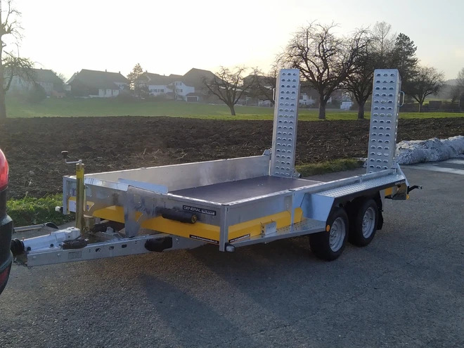 BRIAN JAMES TRAILERS GeneralPlant - Auto järelhaagis: pilt 1 BRIAN JAMES TRAILERS GeneralPlant - Auto järelhaagis: pilt 1