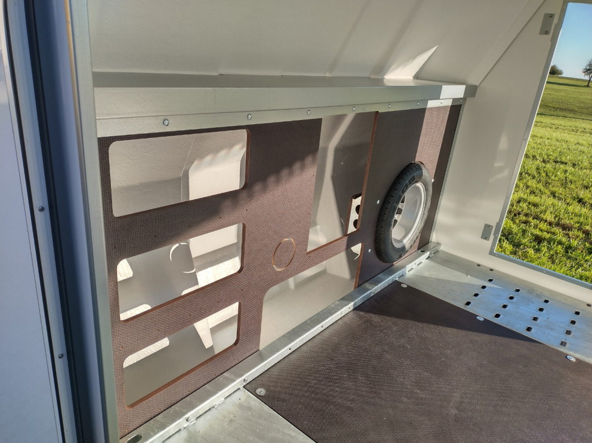 BRIAN JAMES TRAILERS RaceSport 340-5510 - Treiler järelhaagis: pilt 4 BRIAN JAMES TRAILERS RaceSport 340-5510 - Treiler järelhaagis: pilt 4