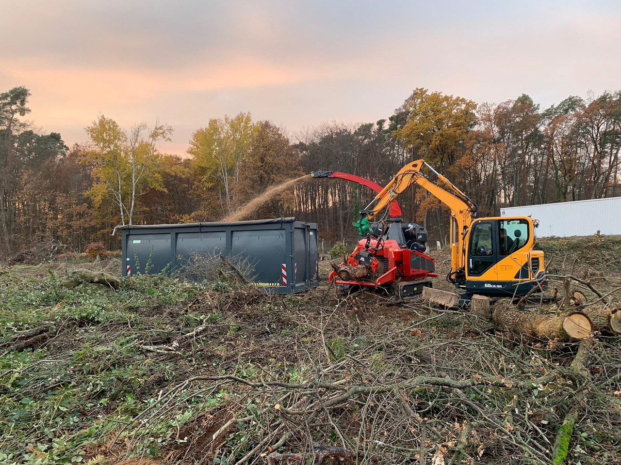 UFKES 942 Chipper - Puiduhakkurid: pilt 2 UFKES 942 Chipper - Puiduhakkurid: pilt 2