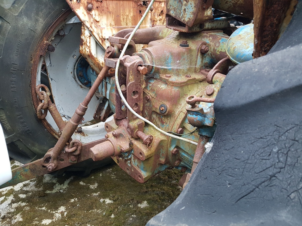 Ford 6610 - Traktor: pilt 4 Ford 6610 - Traktor: pilt 4