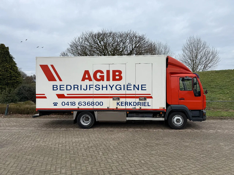 MAN L20 Bakwagen 4x2 Manual EUR 3 NL TRUCK - Kasti veoauto: pilt 5 MAN L20 Bakwagen 4x2 Manual EUR 3 NL TRUCK - Kasti veoauto: pilt 5