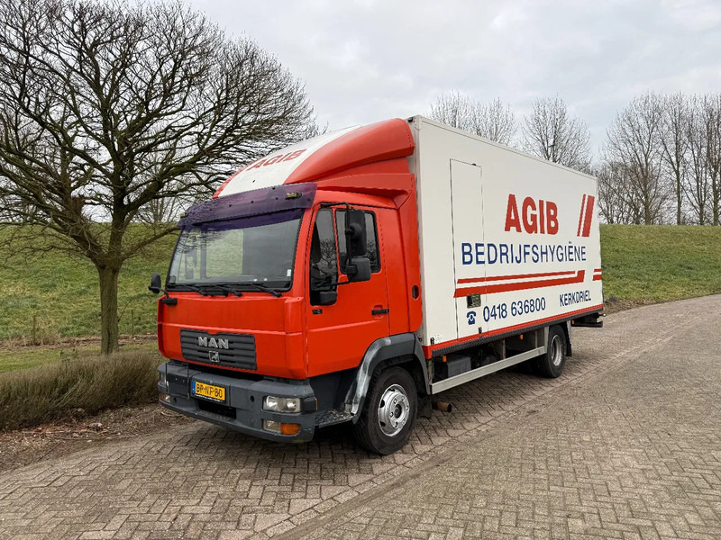 MAN L20 Bakwagen 4x2 Manual EUR 3 NL TRUCK - Kasti veoauto: pilt 1 MAN L20 Bakwagen 4x2 Manual EUR 3 NL TRUCK - Kasti veoauto: pilt 1