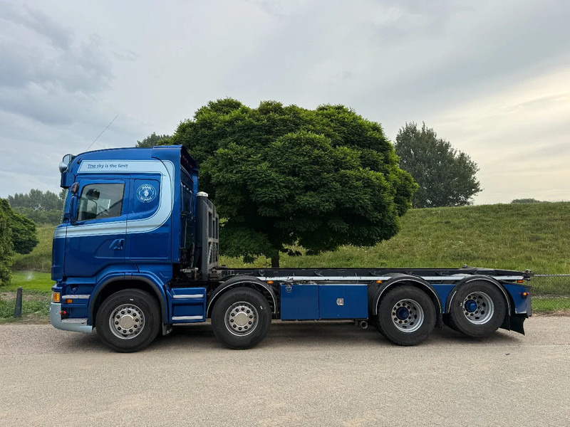 Scania R490 8X2 Manual EUR 6 Retarder TOP Truck - Konteinerveduk/ Tõstukiga veoauto: pilt 2 Scania R490 8X2 Manual EUR 6 Retarder TOP Truck - Konteinerveduk/ Tõstukiga veoauto: pilt 2