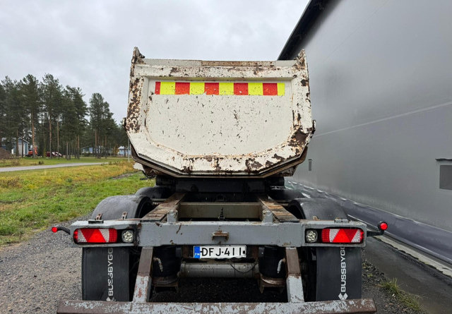 Carnehl3-aks Siirtoteli kippikärry - Kallur-poolhaagis: pilt 4 Carnehl3-aks Siirtoteli kippikärry - Kallur-poolhaagis: pilt 4