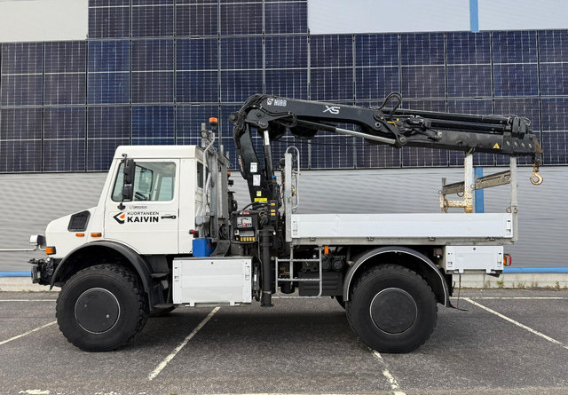 Mercedes-BenzUnimog U5000 + Hiab 099 E-4 - Madelveok/ Platvormveok, Kraanaga veoauto: pilt 2 Mercedes-BenzUnimog U5000 + Hiab 099 E-4 - Madelveok/ Platvormveok, Kraanaga veoauto: pilt 2