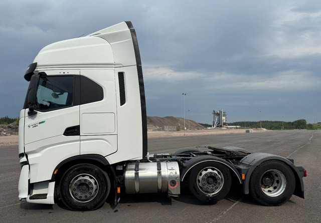 IvecoS-Way 460 LNG 6x2 - Sadulveok: pilt 2 IvecoS-Way 460 LNG 6x2 - Sadulveok: pilt 2
