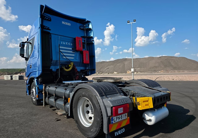 IvecoStralis 460 4x2 CNG / LNG - Sadulveok: pilt 3 IvecoStralis 460 4x2 CNG / LNG - Sadulveok: pilt 3