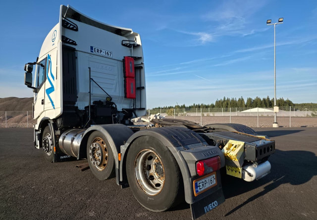 IvecoStralis 460 6x2 LNG/LBG - Sadulveok: pilt 3 IvecoStralis 460 6x2 LNG/LBG - Sadulveok: pilt 3