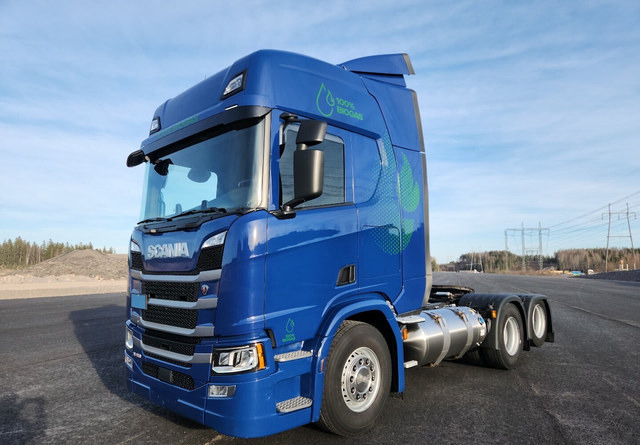 ScaniaR410 LNG / LBG 6x2 - Sadulveok: pilt 1 ScaniaR410 LNG / LBG 6x2 - Sadulveok: pilt 1