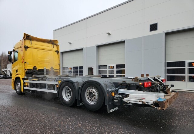 Scania R410 CNG / CBG 6x2 - Konteinerveduk/ Tõstukiga veoauto: pilt 3 Scania R410 CNG / CBG 6x2 - Konteinerveduk/ Tõstukiga veoauto: pilt 3