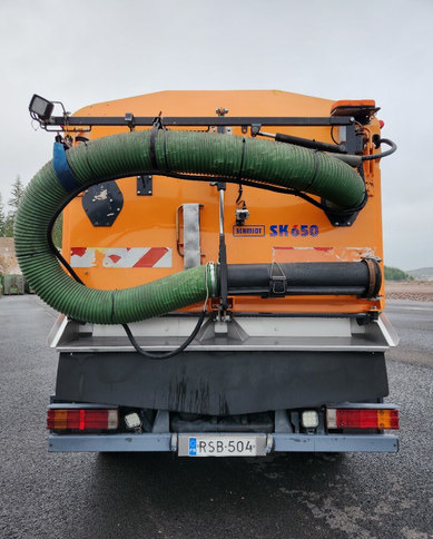 SchmidtSK650 Atego 85kmh/h - Tänavapühkimismasin: pilt 4 SchmidtSK650 Atego 85kmh/h - Tänavapühkimismasin: pilt 4