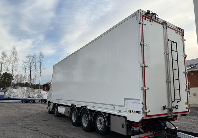 Volvo FH16 750 10x4 - Kasti veoauto: pilt 3 Volvo FH16 750 10x4 - Kasti veoauto: pilt 3