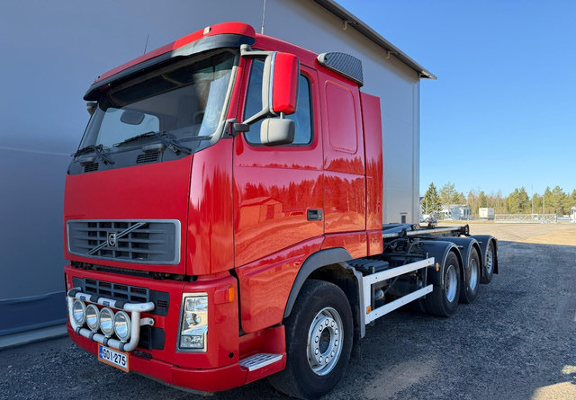 Volvo FH16 - Konkstõstukiga veoauto: pilt 1 Volvo FH16 - Konkstõstukiga veoauto: pilt 1