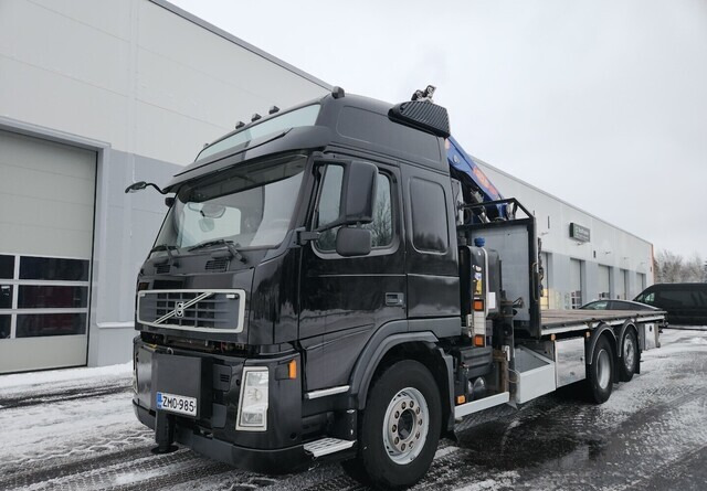 Volvo FM 420 6x2 - Kraanaga veoauto: pilt 1 Volvo FM 420 6x2 - Kraanaga veoauto: pilt 1
