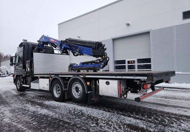 Volvo FM 420 6x2 - Kraanaga veoauto: pilt 4 Volvo FM 420 6x2 - Kraanaga veoauto: pilt 4