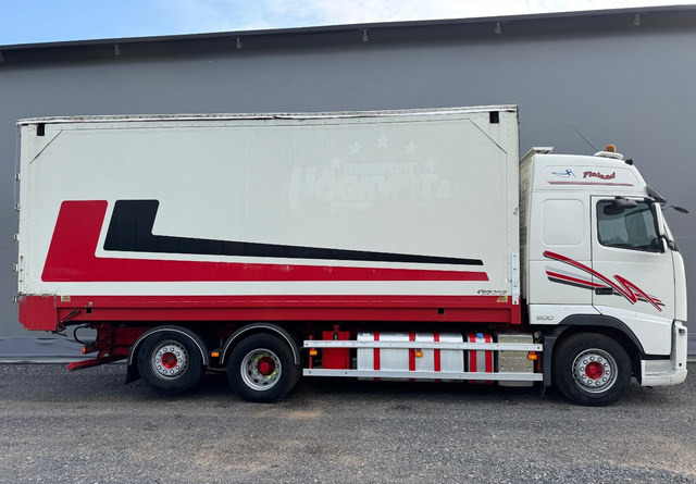 VolvoFH13 500 6x2 Rahtikaappi - Kasti veoauto: pilt 5 VolvoFH13 500 6x2 Rahtikaappi - Kasti veoauto: pilt 5