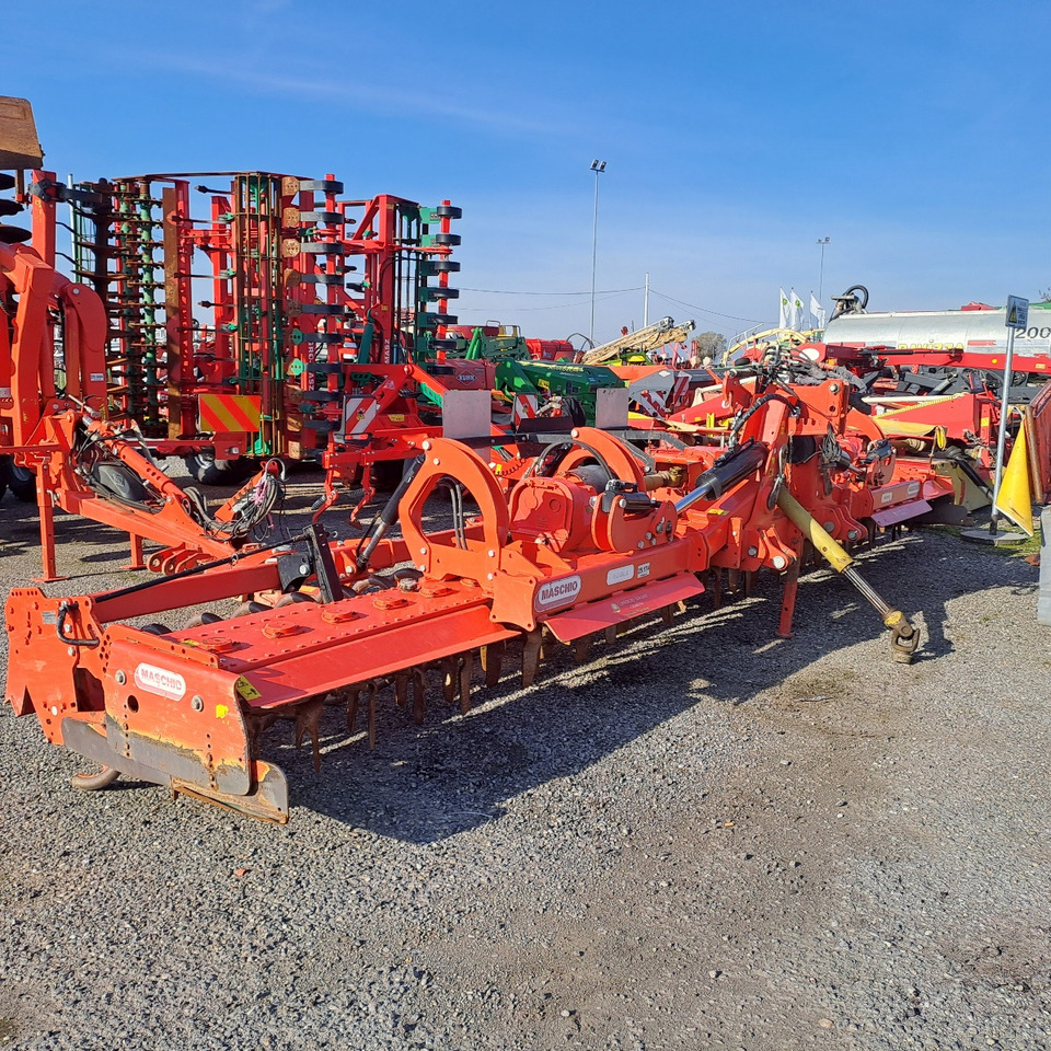 ERPICE ROTANTE PIEGHEVOLE MASCHIO AQUILA RAP 7000 - Mullafrees: pilt 1 ERPICE ROTANTE PIEGHEVOLE MASCHIO AQUILA RAP 7000 - Mullafrees: pilt 1