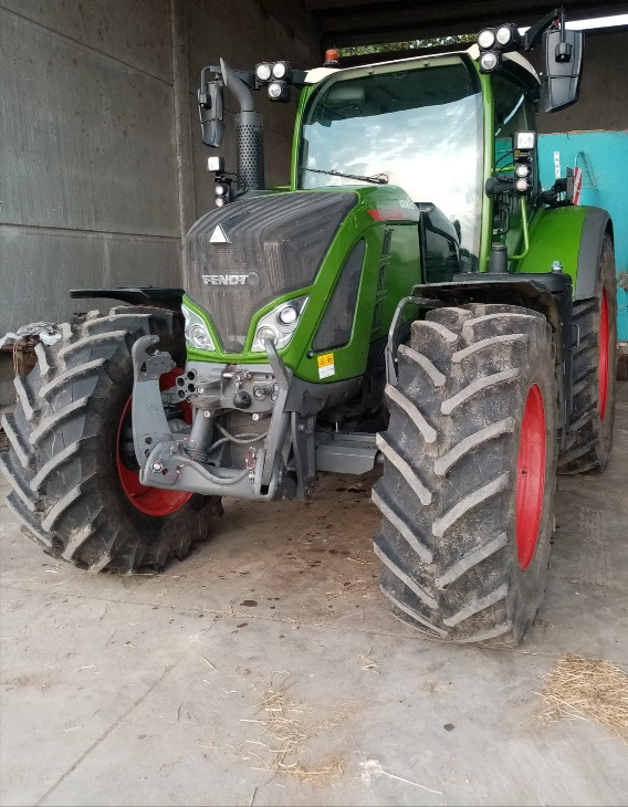 FENDT 320 VARIO - Traktor: pilt 2 FENDT 320 VARIO - Traktor: pilt 2