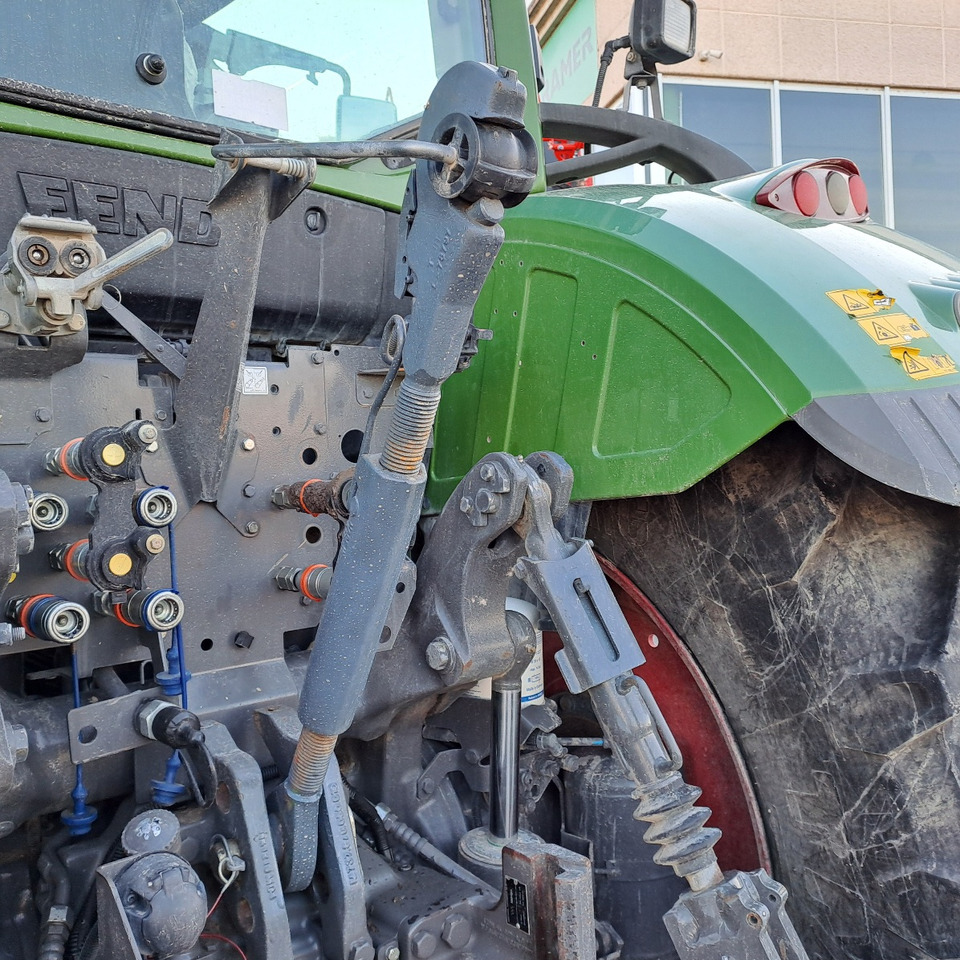 FENDT 720 VARIO PROFI - ASTA AGRIBERTOCCHI - Traktor: pilt 5 FENDT 720 VARIO PROFI - ASTA AGRIBERTOCCHI - Traktor: pilt 5