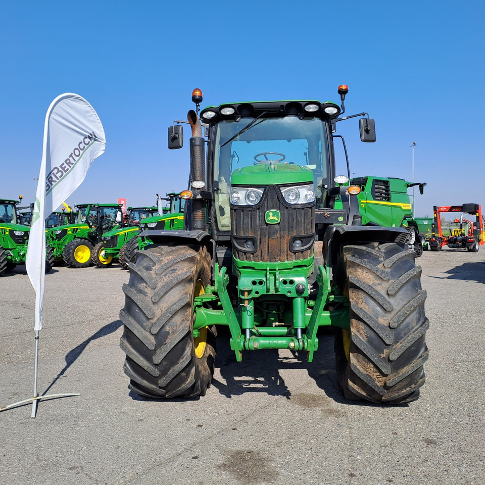 JOHN DEERE 6210R - Traktor: pilt 2 JOHN DEERE 6210R - Traktor: pilt 2