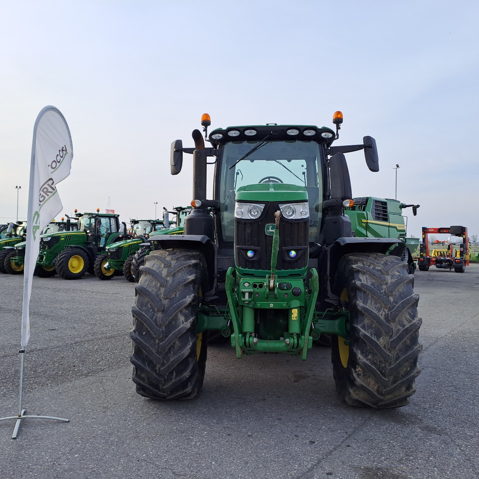 JOHN DEERE 6250R PREMIUM EDITION - Traktor: pilt 2 JOHN DEERE 6250R PREMIUM EDITION - Traktor: pilt 2