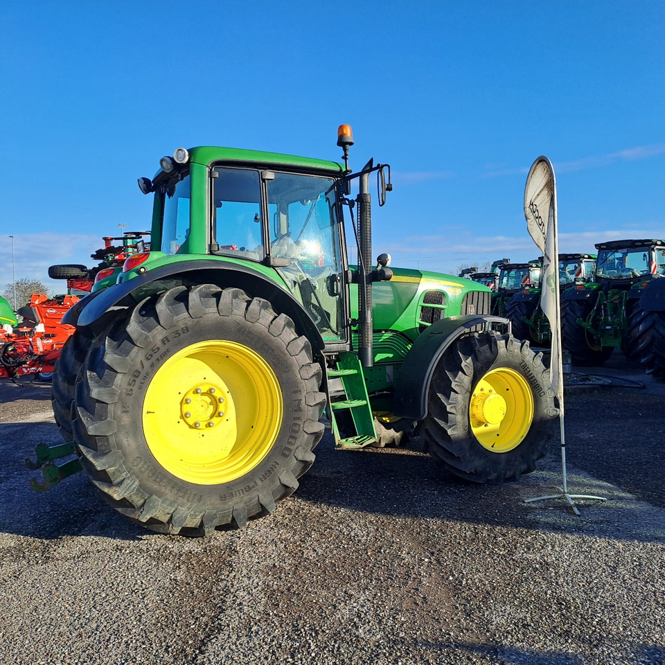 JOHN DEERE 6830 - Traktor: pilt 4 JOHN DEERE 6830 - Traktor: pilt 4