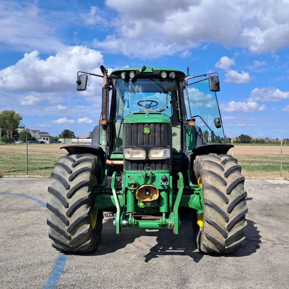 Traktor JOHN DEERE 6920S: pilt 8 Traktor JOHN DEERE 6920S: pilt 8