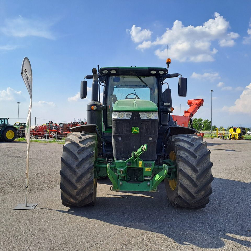 JOHN DEERE 7310R - Traktor: pilt 2 JOHN DEERE 7310R - Traktor: pilt 2