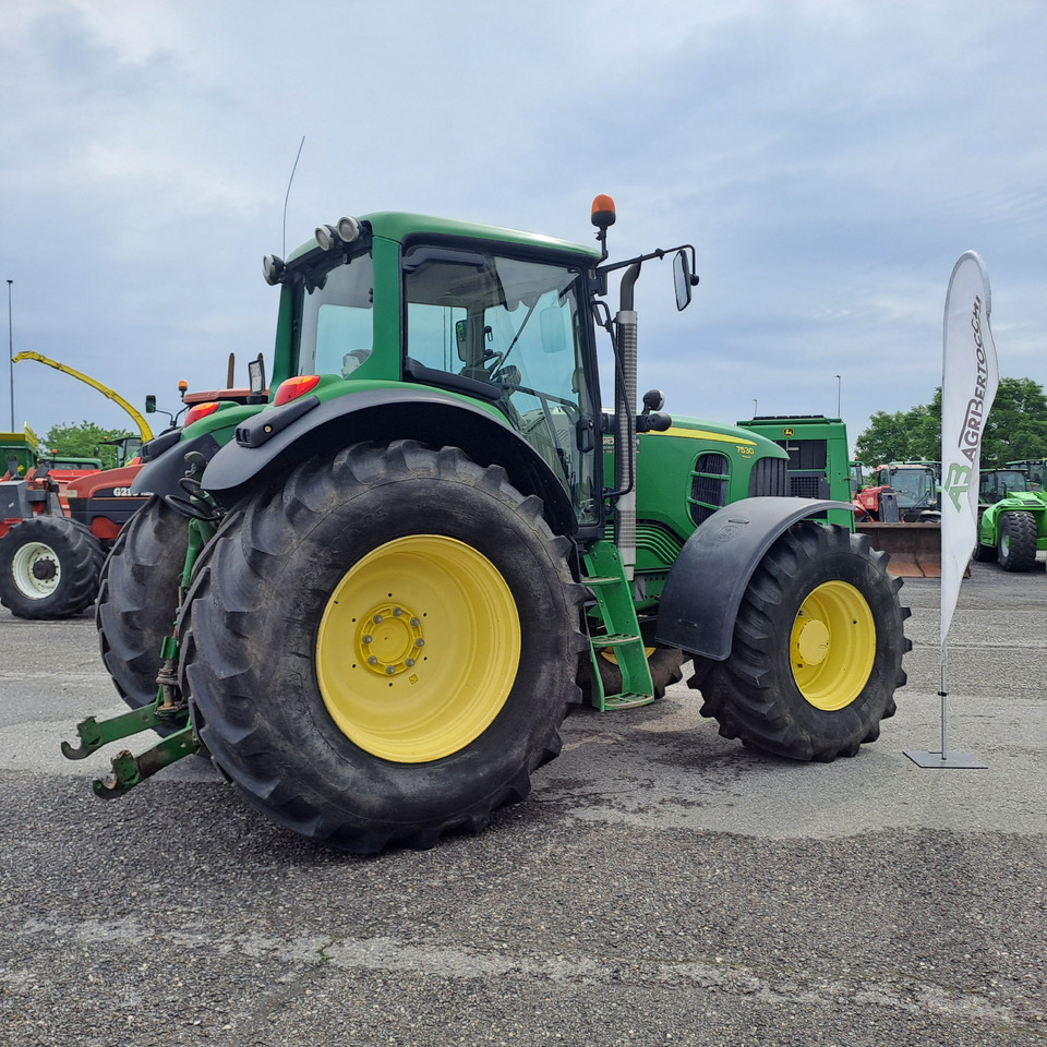 JOHN DEERE 7530 PREMIUM - Traktor: pilt 2 JOHN DEERE 7530 PREMIUM - Traktor: pilt 2