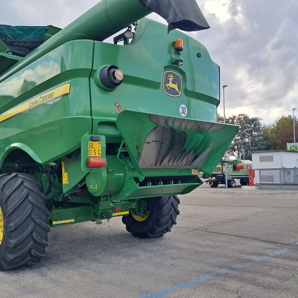 MIETITREBBIA JOHN DEERE S660 - Kombain: pilt 4 MIETITREBBIA JOHN DEERE S660 - Kombain: pilt 4