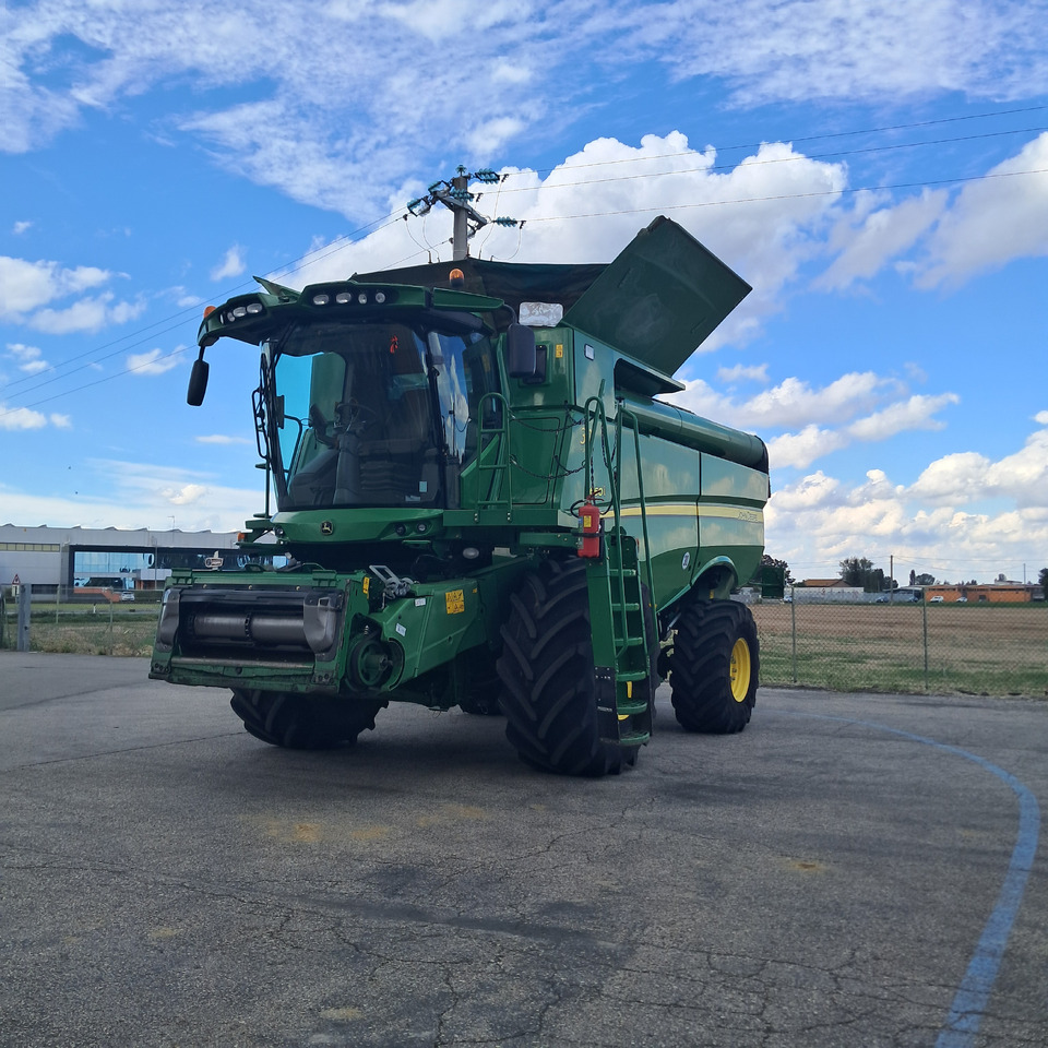 MIETITREBBIA JOHN DEERE S660 - Kombain: pilt 1 MIETITREBBIA JOHN DEERE S660 - Kombain: pilt 1