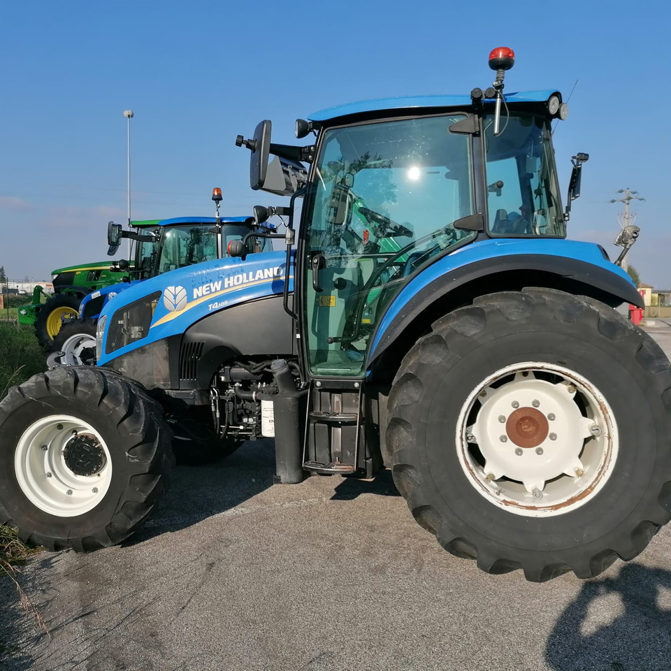 NEW HOLLAND T4.105 - Traktor: pilt 2 NEW HOLLAND T4.105 - Traktor: pilt 2