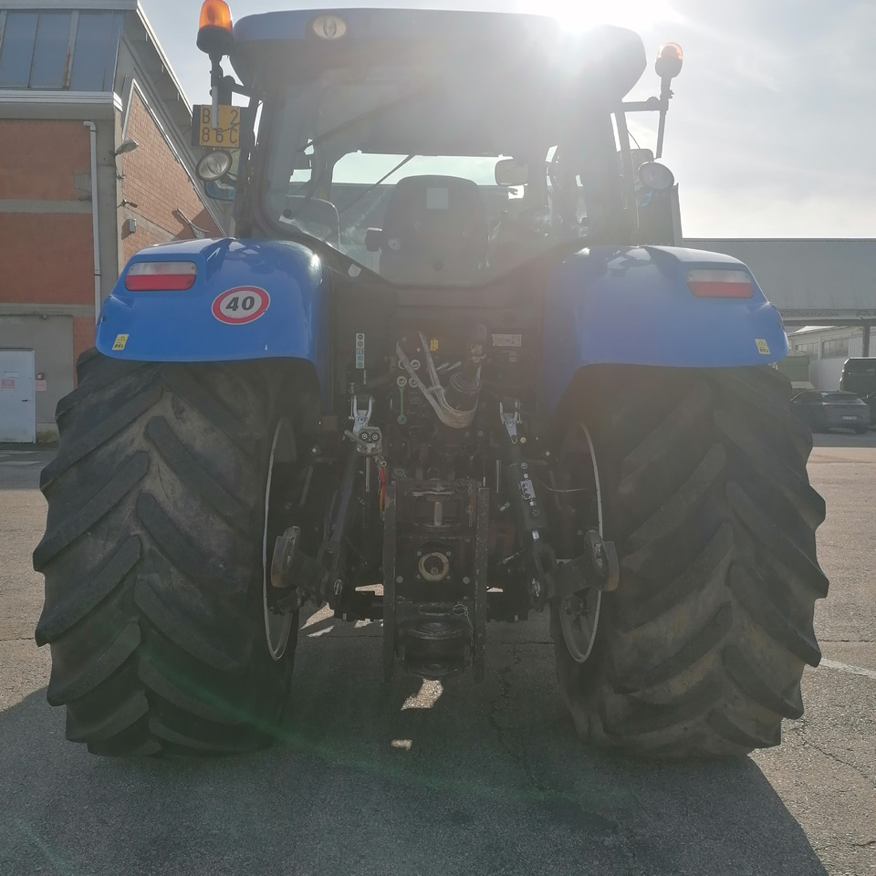 NEW HOLLAND T7 210 - Traktor: pilt 4 NEW HOLLAND T7 210 - Traktor: pilt 4