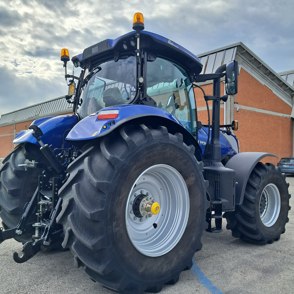 NEW HOLLAND T7 270 - Traktor: pilt 5 NEW HOLLAND T7 270 - Traktor: pilt 5