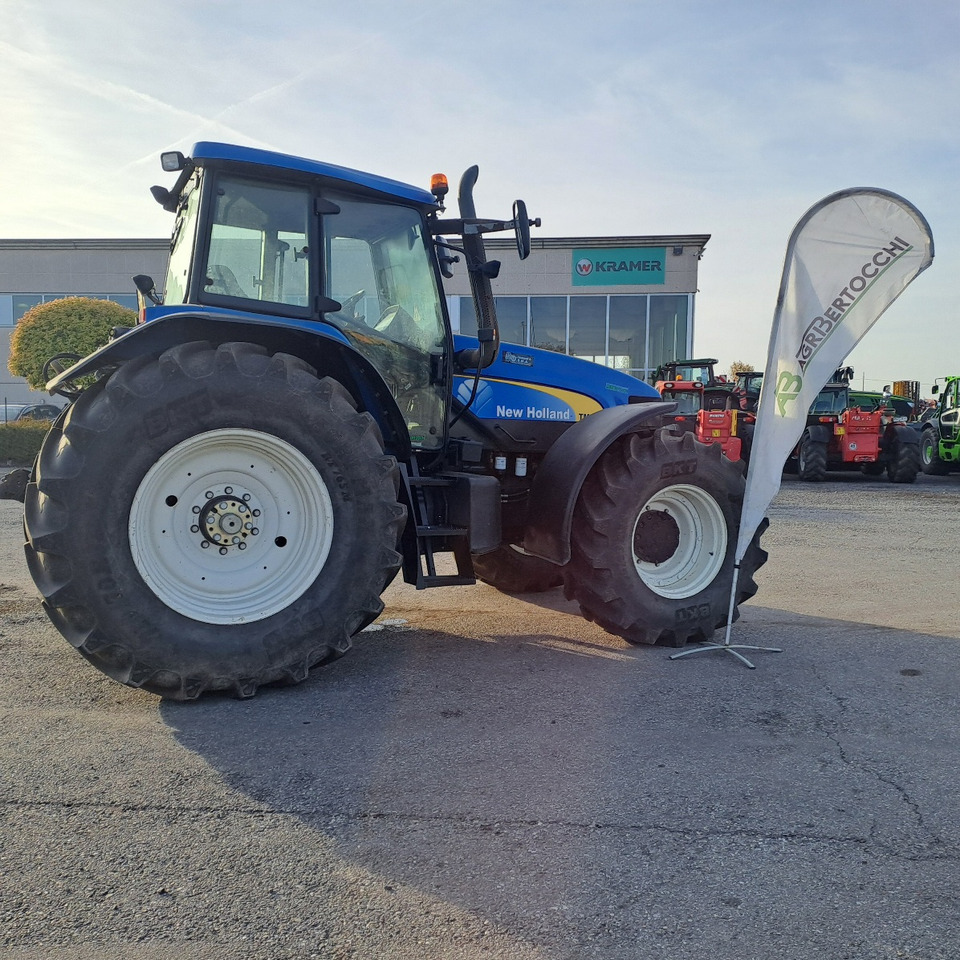 NEW HOLLAND TM 190 - Traktor: pilt 4 NEW HOLLAND TM 190 - Traktor: pilt 4