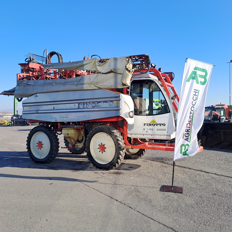 POLVERIZZATORE SEMOVENTE FINOTTO E170 3000 - Iseliikuv pihusti: pilt 2 POLVERIZZATORE SEMOVENTE FINOTTO E170 3000 - Iseliikuv pihusti: pilt 2