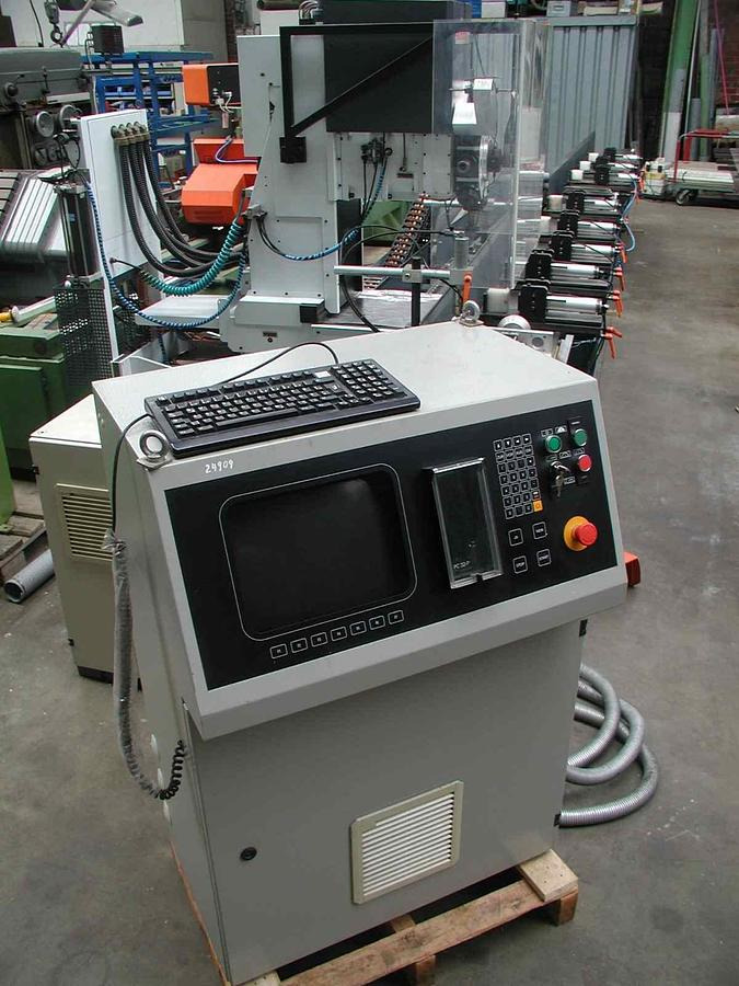 CNC-Stab-Bearbeitungszentrum ELU - Metallitöötlusmasin: pilt 3 CNC-Stab-Bearbeitungszentrum ELU - Metallitöötlusmasin: pilt 3