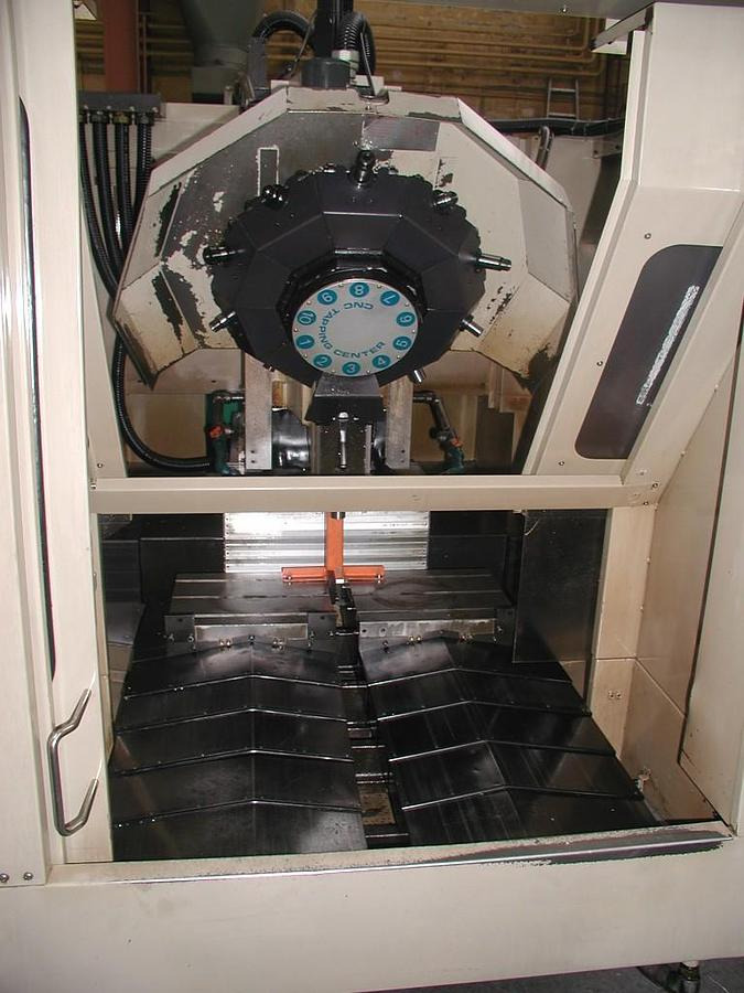 Vertikal-Bearbeitungszentrum BROTHER - CNC töötlemiskeskus: pilt 4 Vertikal-Bearbeitungszentrum BROTHER - CNC töötlemiskeskus: pilt 4