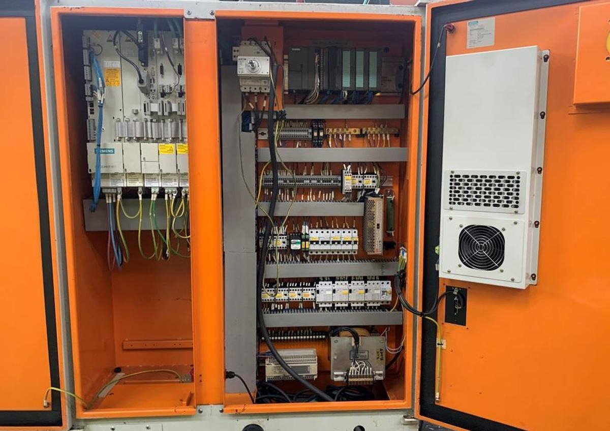 Vertikal-Bearbeitungszentrum LEADWELL - CNC töötlemiskeskus: pilt 5 Vertikal-Bearbeitungszentrum LEADWELL - CNC töötlemiskeskus: pilt 5